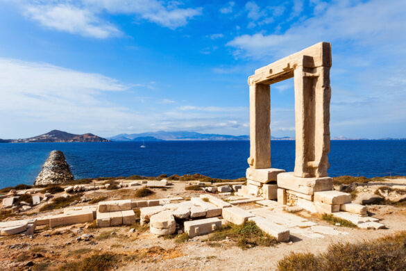 Naxos,Portara,Or,Apollo,Temple,Entrance,Gate,On,Palatia,Island