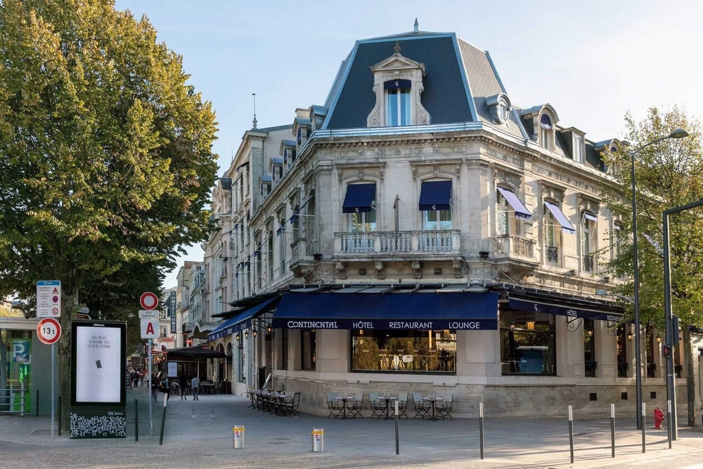 rsz_ym-hotelcontinental-facade-073